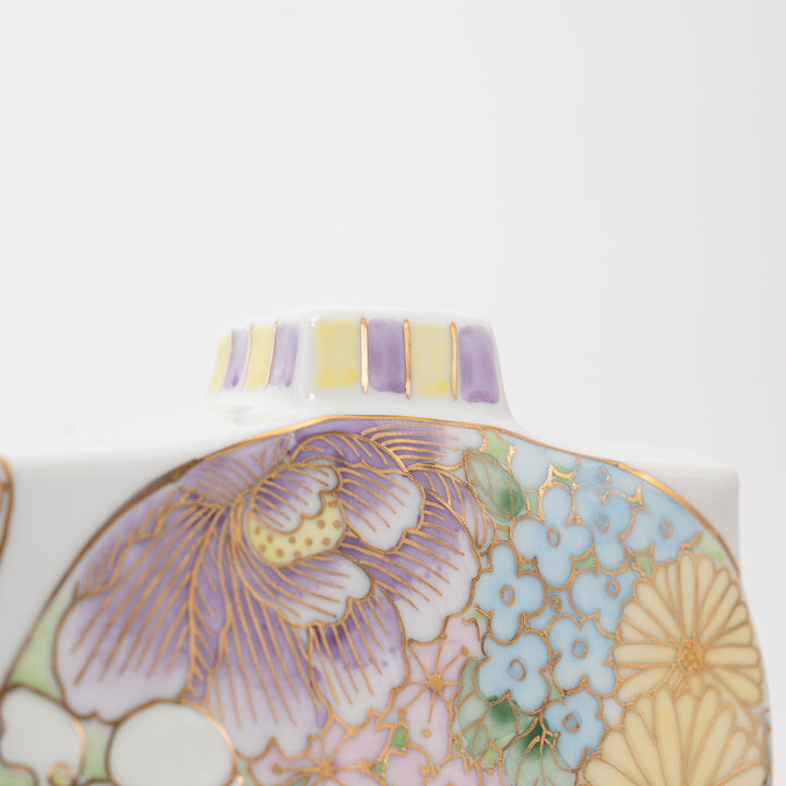 Kutani Ware Taishi Kiln Vase - Hand-Painted & Gold-Gilded