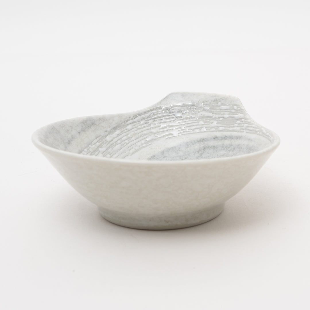 Japanese Hakusetsu Small Bowl with Handle