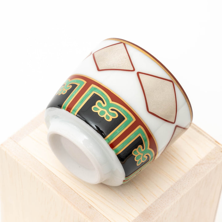 Handcrafted Overglazed Sake Cup Set of 2 in a Wooden Gift Box by Zoho Gama 藏珍窯