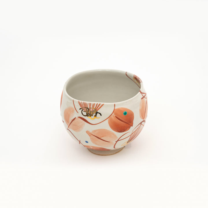 Kutani Ware Hand-Painted Ippuku Bowl Camellia and Arabesque by Kokuzougama 虚空蔵窯