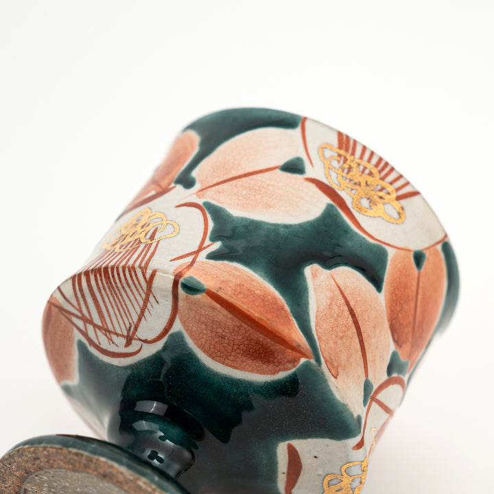 Kutani Ware Hand-Painted Goblet Crackle Glazed Camellia by Kokuzougama 虚空蔵窯