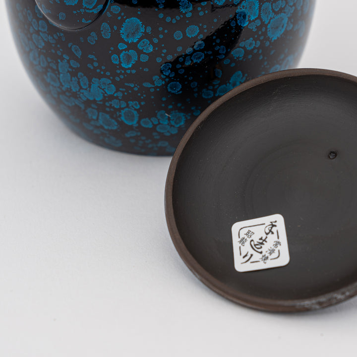 HANDCRAFTED TOKONAME WARE TEAPOT BY 昭龍