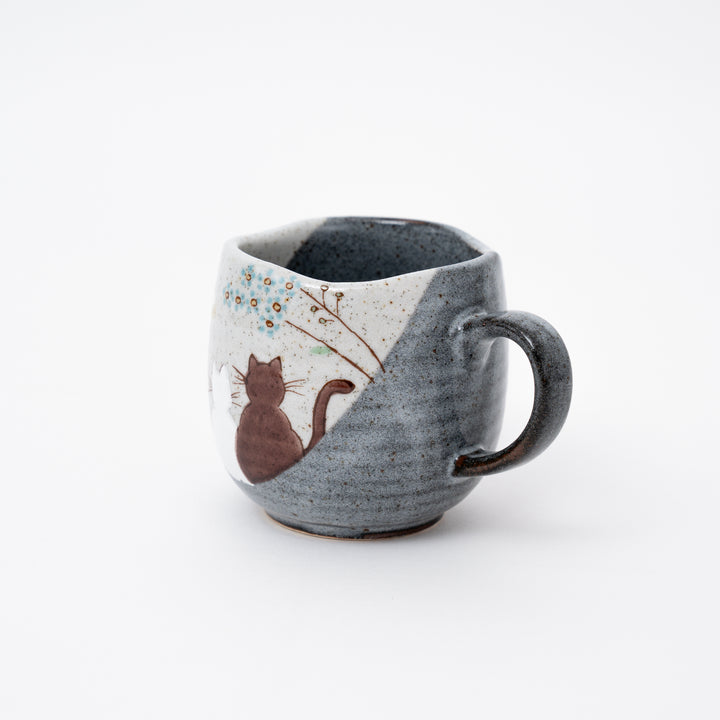 Sunny Spot Cats Cuddling kutani Ware Mug