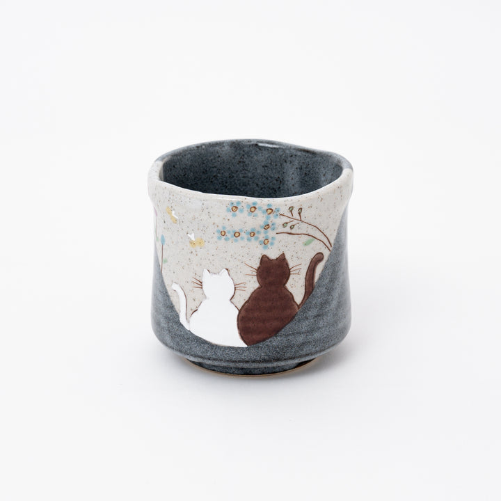 Handmade Serene Kutani Ware Tea Cup (Yunomi)
