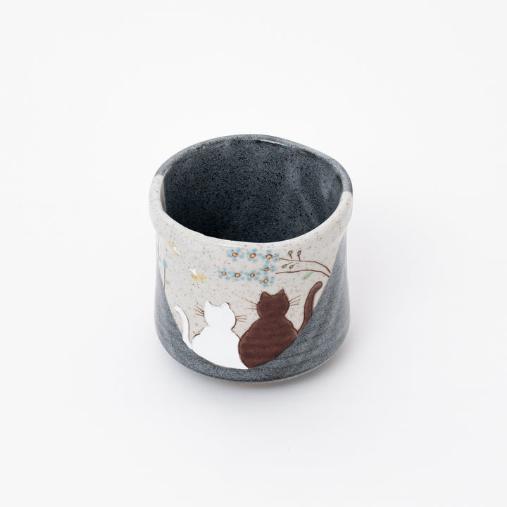 Handmade Serene Kutani Ware Tea Cup (Yunomi)