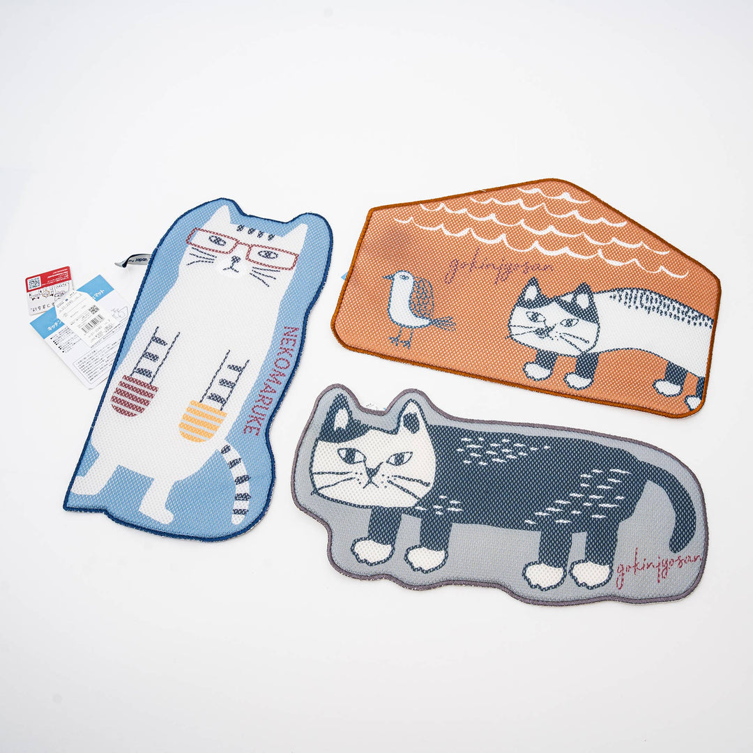 Kusuguru Japan Whimsical Cat-Themed Quick-Dry Mesh Drying Mat Collection