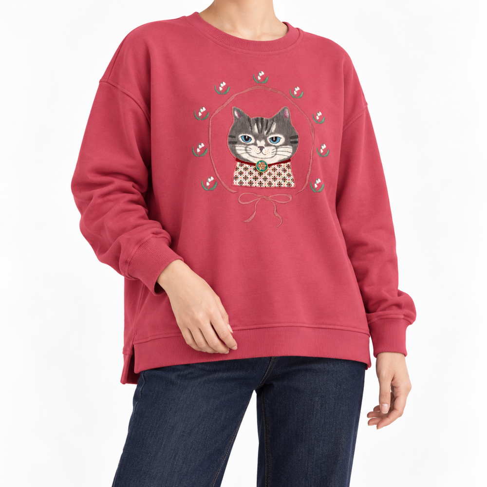 KUSUGURU JAPAN Cat Embroidered Sweatshirt – Cranberry image 2