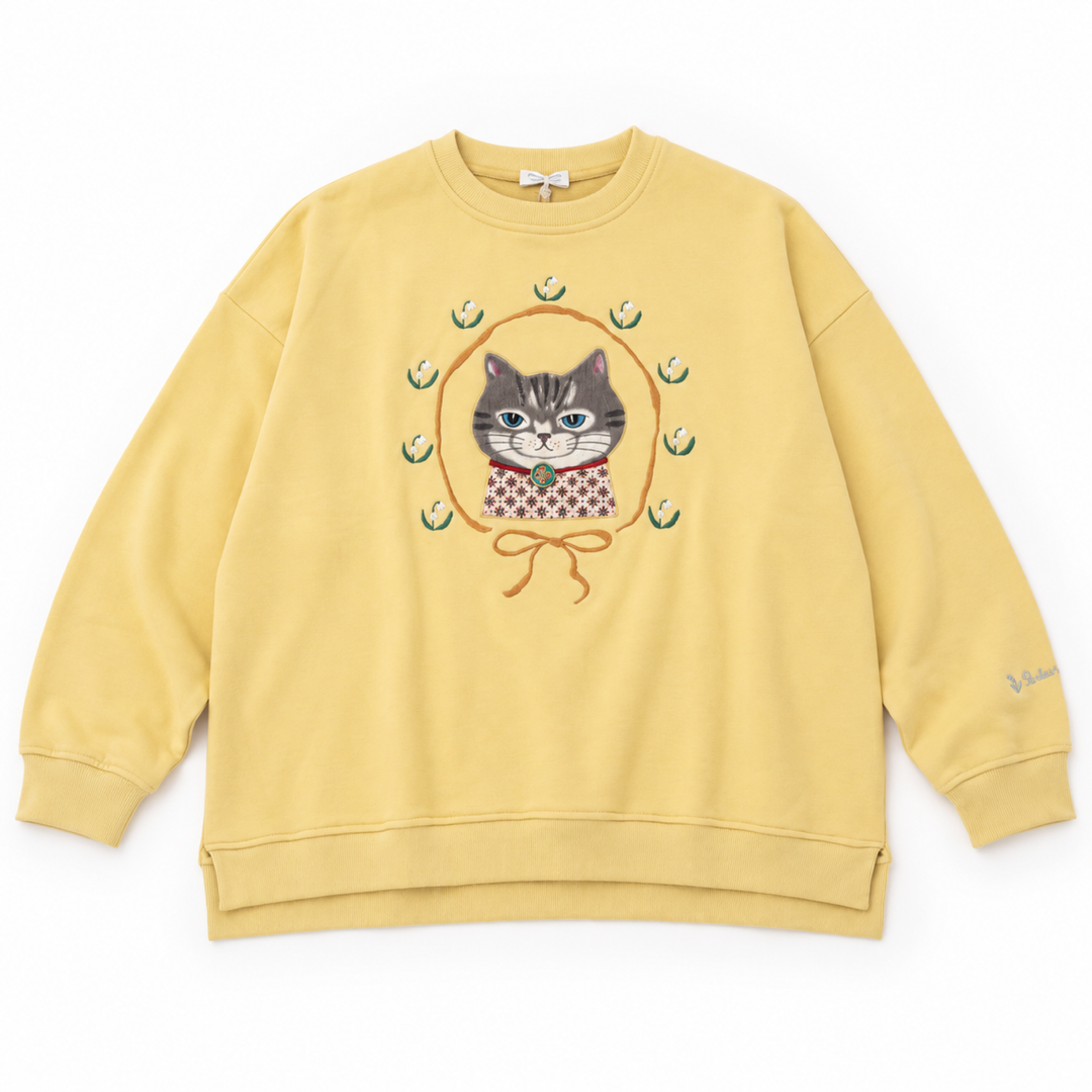 KUSUGURU JAPAN Cat Embroidered Oversized Sweatshirt – Yellow main image