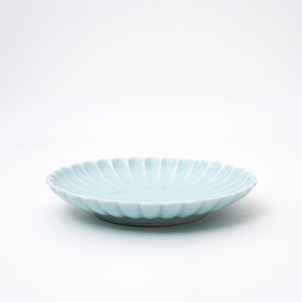 Blue scalloped chrysanthemum plate made in Japan