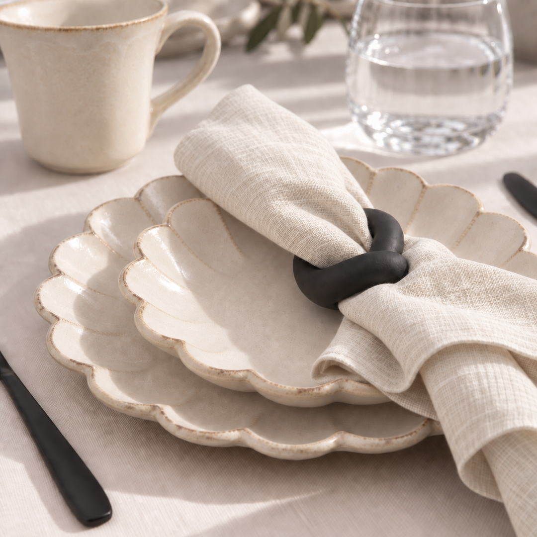 White Rinka 3-Piece Japanese Dinnerware Place Setting