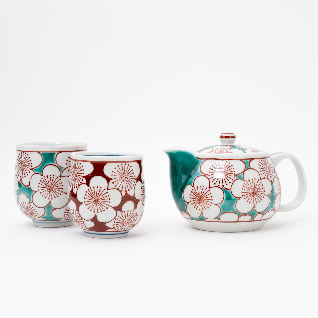 Kutani Yaki Plum Blossom Teapot gift set