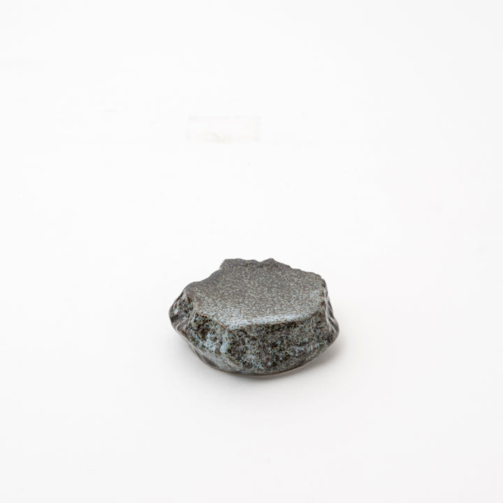 Handcrafted Mikage Stone-Style Plate |  Black
