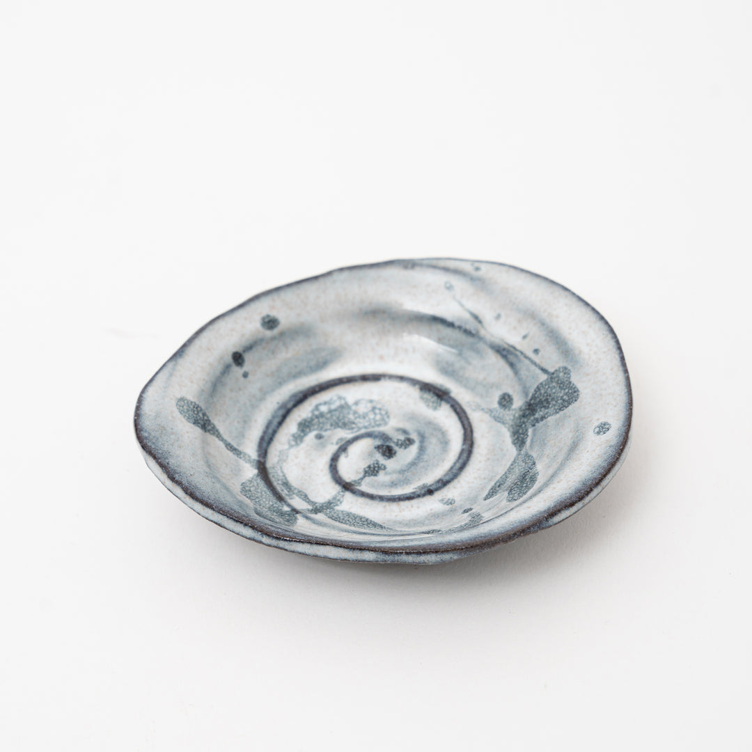 apanese Ceramic Spiral Dish - Black & White Plate