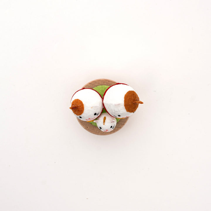 Japanese Ryukodo lucky cat daruma mini figurine, self-righting wobble ornament with trio of cats