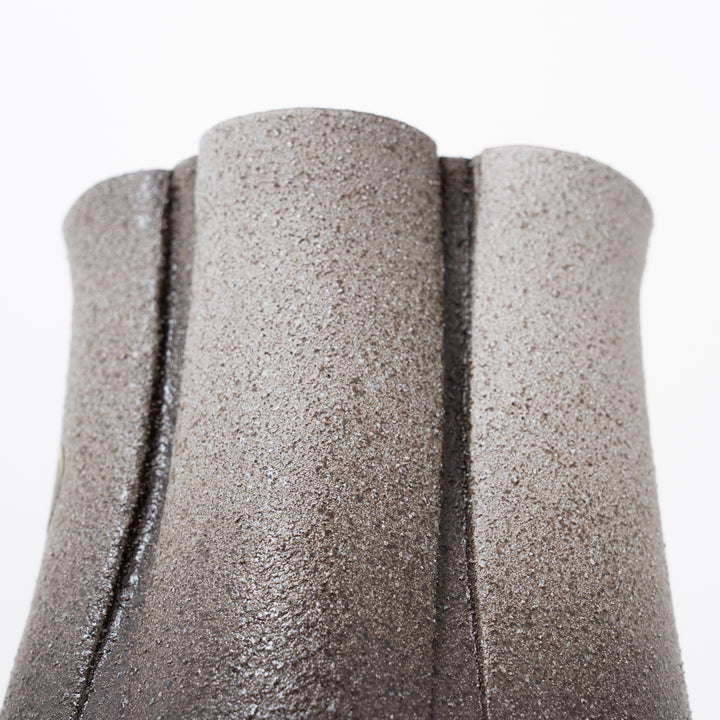 Shigaraki Black Yuki Artisan Vase