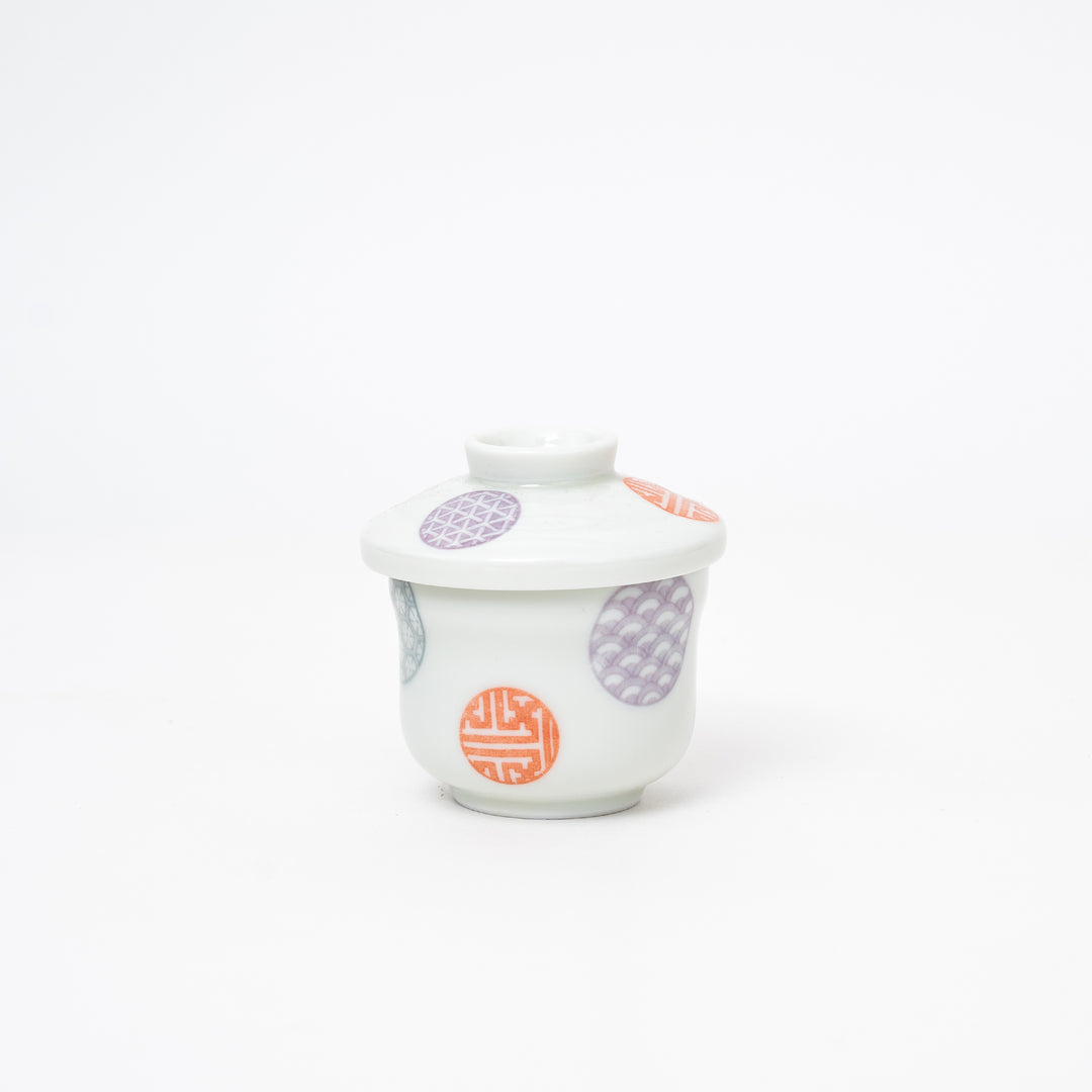 small porcelain chawanmushi cup with lid
