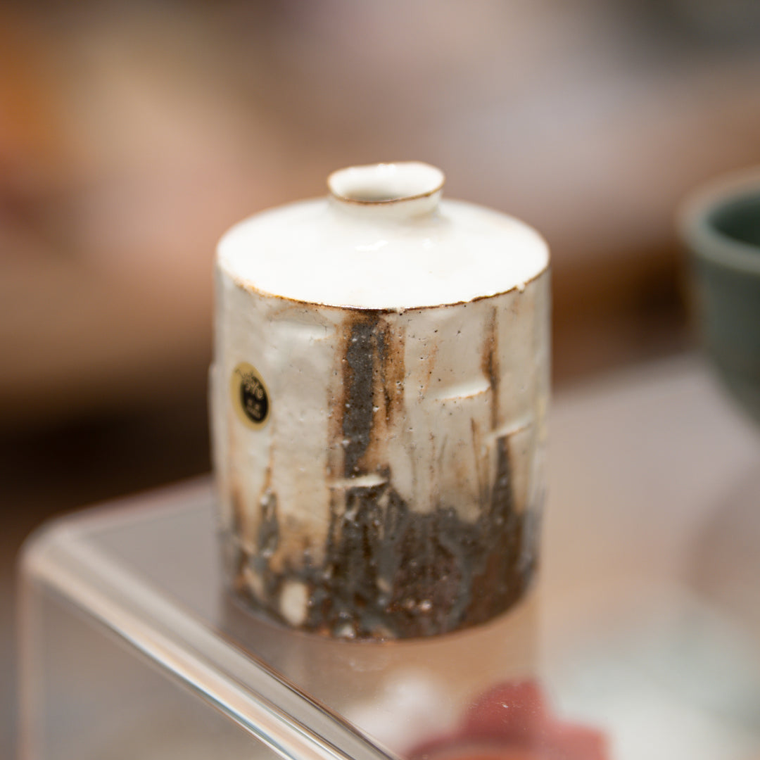 Shigaraki kohiki Vase