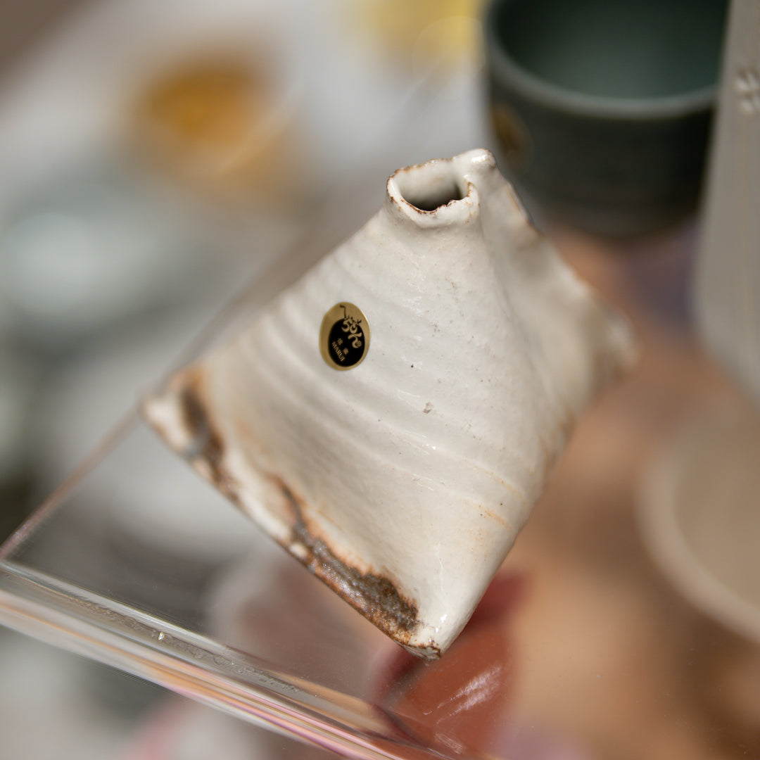 Shigaraki Ware Kohiki Triangle Vase