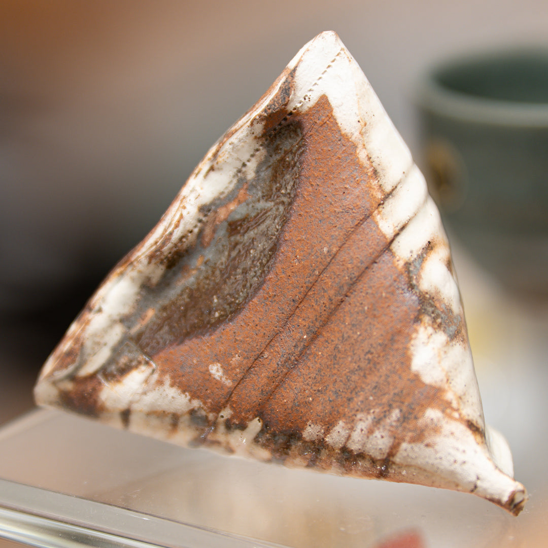 Shigaraki Ware Kohiki Triangle Vase