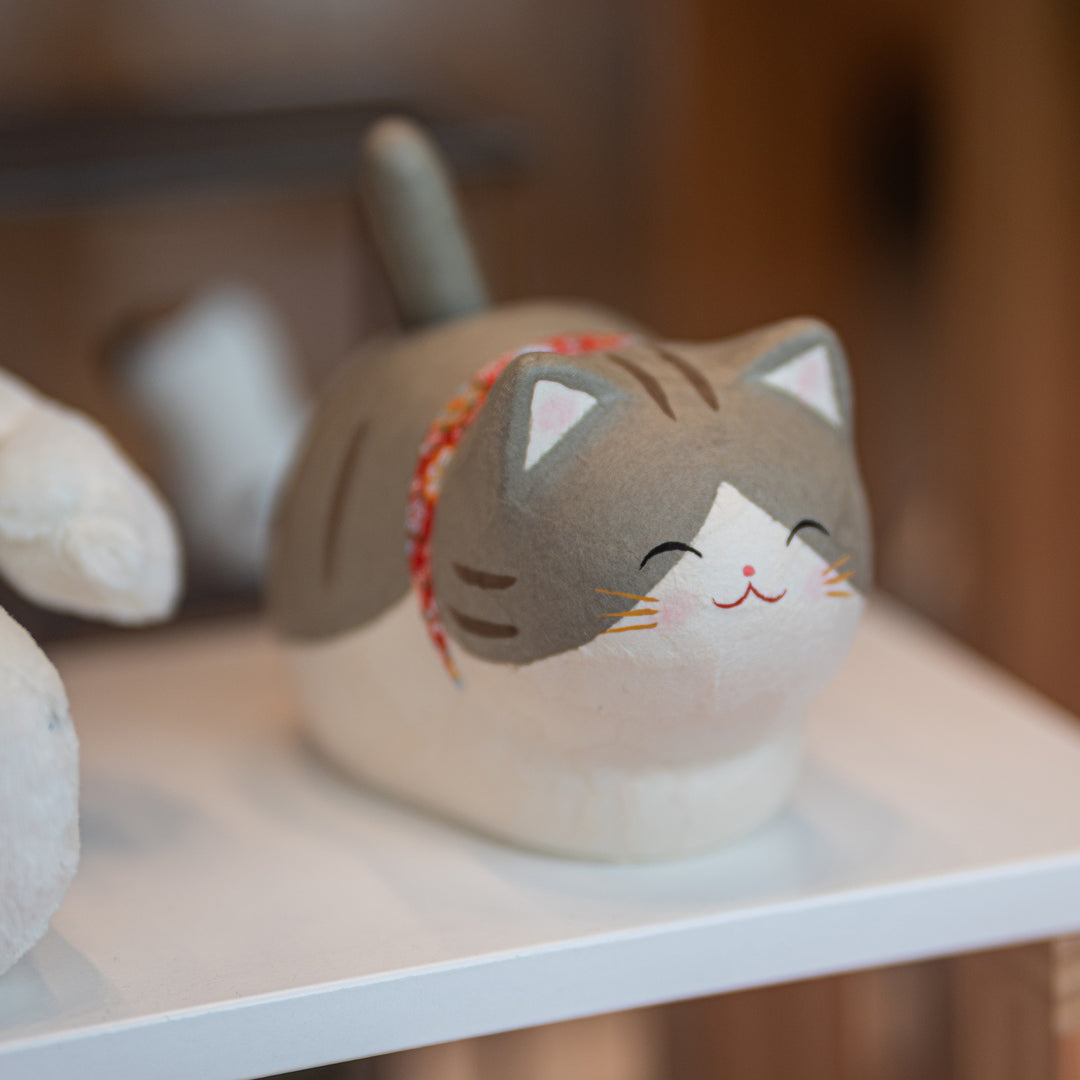Japanese Washi Solar Tail-Wagging Cat – 4 Colors