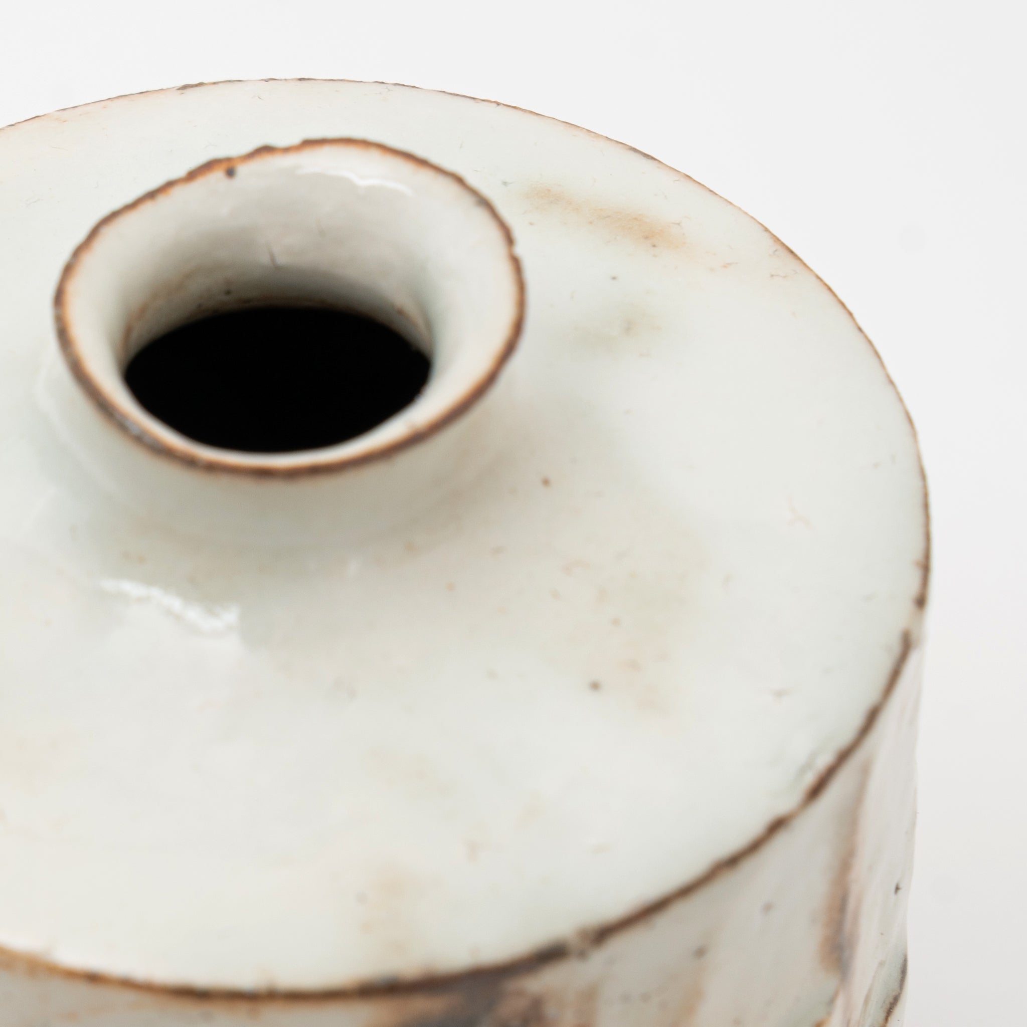 Ceramic Bud Vase – Japanese Kohiki Shigaraki Ware, Ikebana Style