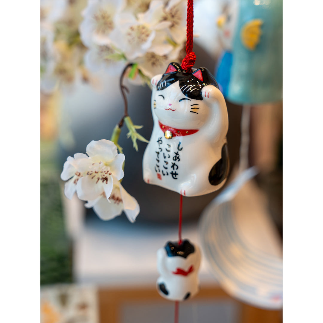 Yakushi Kiln Colored Maneki Neko Wind Chime beckoning cats -Black