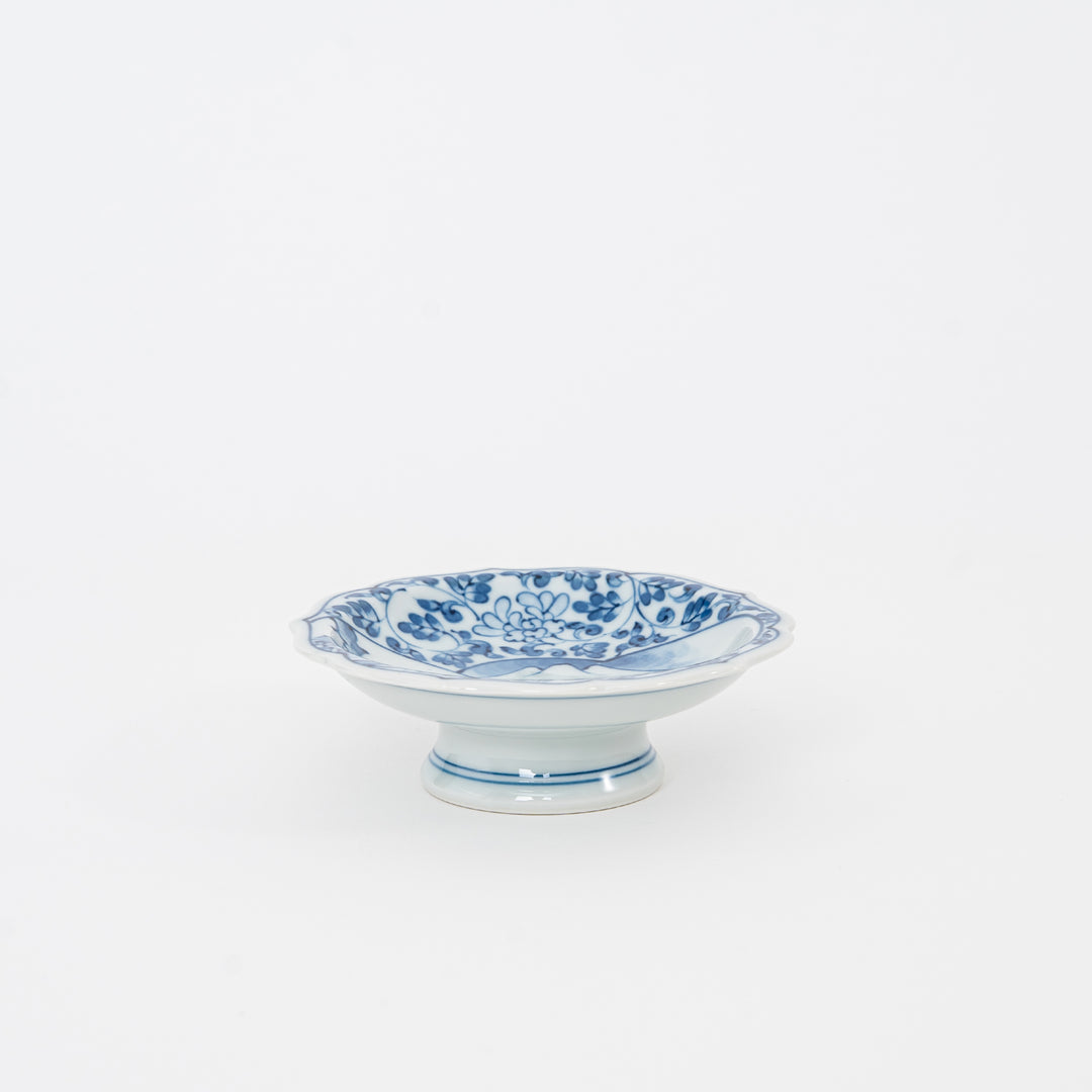 Hasami ware blue and white footed small dish with 100 Views of Mountains landscape design.
