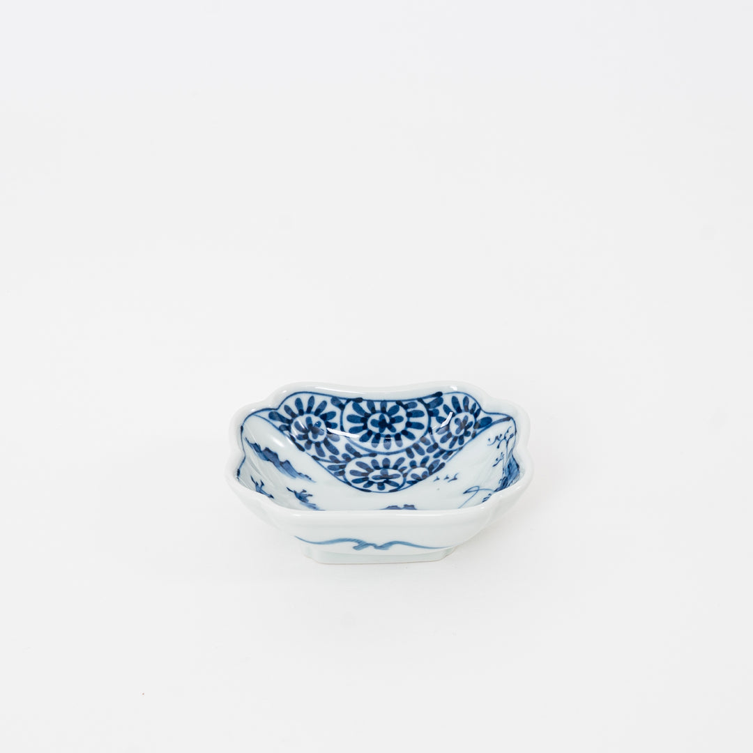 Octopus Arabesque Sauce Dish – Hasami Ware