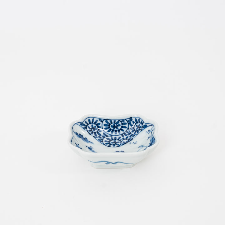 Octopus Arabesque Sauce Dish – Hasami Ware