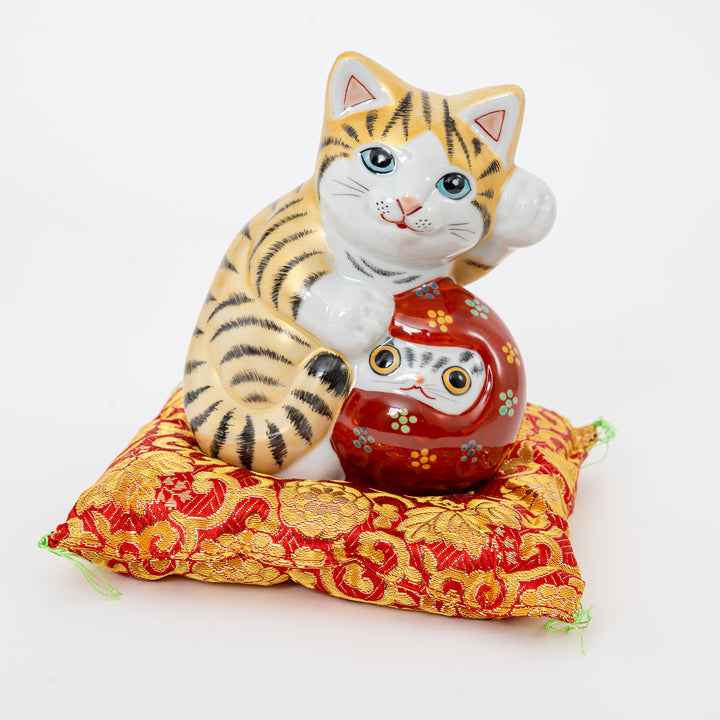 Japanese Kutani lucky cat maneki neko with Daruma hand-painted porcelain collectible figurine