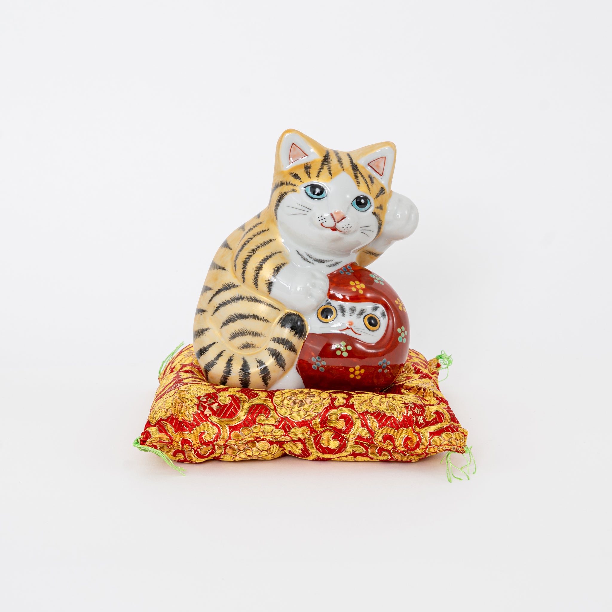 Japanese Lucky Cat – Maneki Neko Figurines | Great Zakka