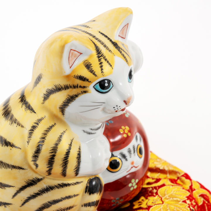 Kutani Lucky Cat with Daruma