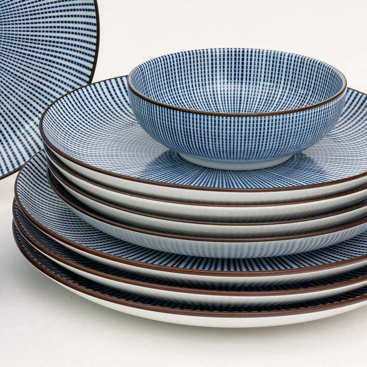 Tokusa 12-Piece Japanese Dinnerware Set – Service for 4