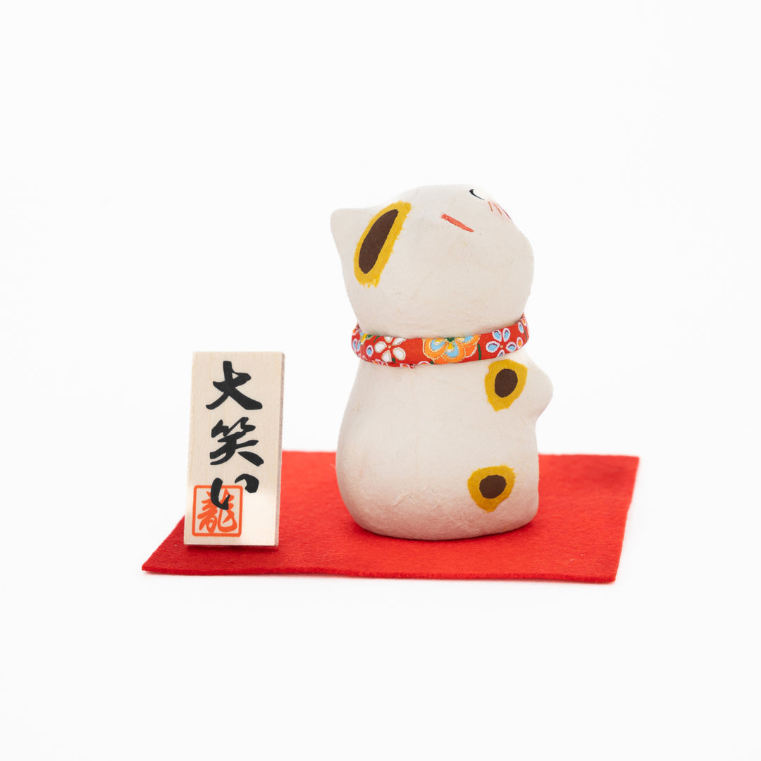 handmade Japanese spotted cat ornament washi finish red display base