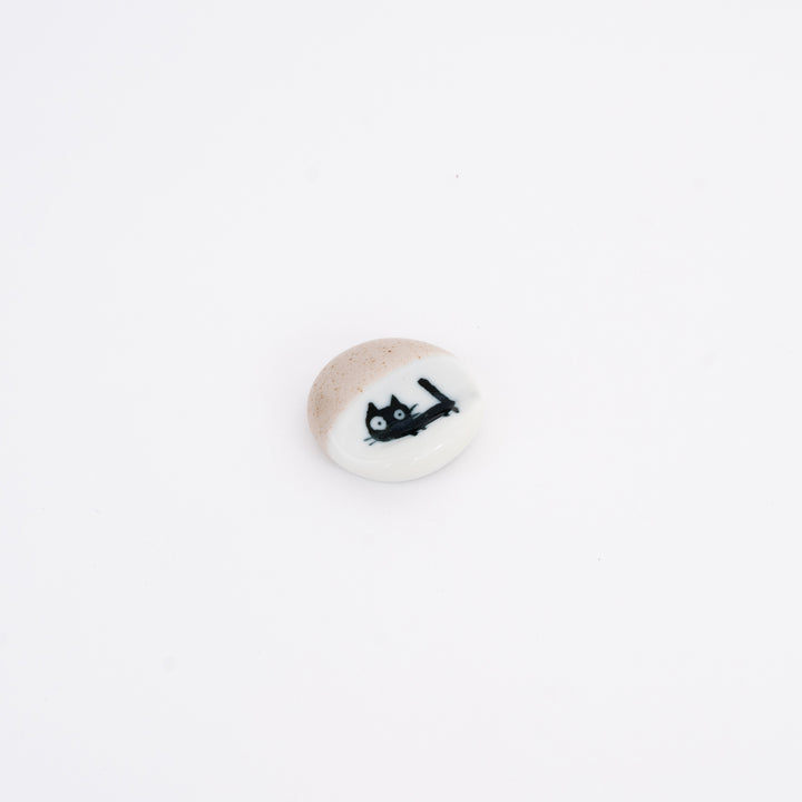 Japanese Porcelain Peeking Cat Chopstick Rest Set – Made in Japan
