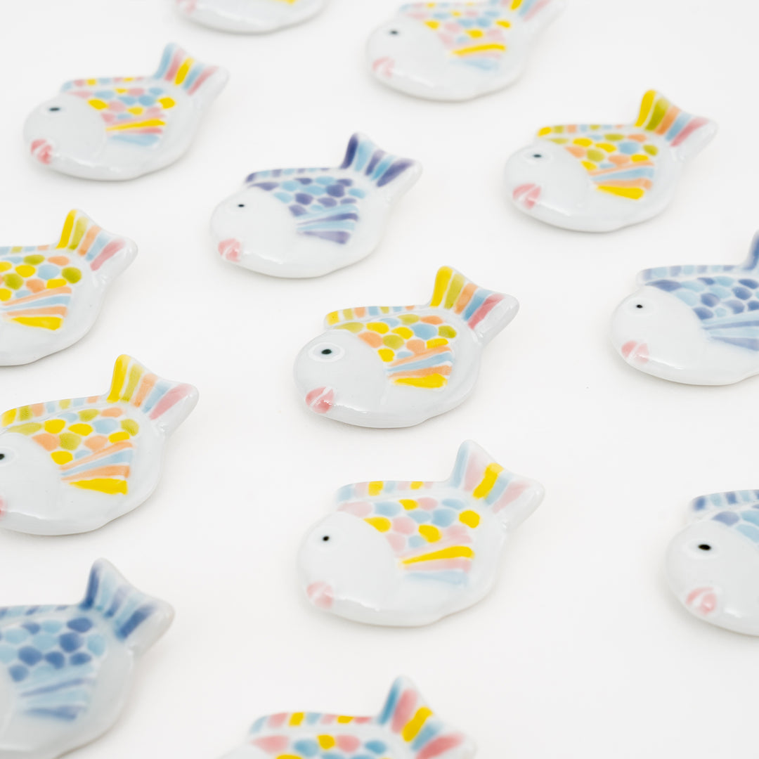 Cute Fish Chopstick Rest – Handpainted Japanese Porcelain, 3 Colors