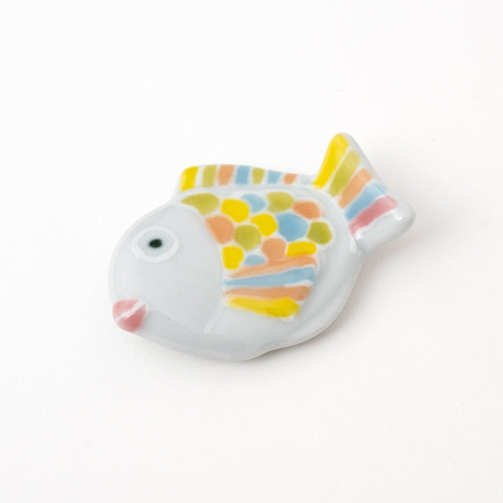 Cute Fish Chopstick Rest – Handpainted Japanese Porcelain, 3 Colors