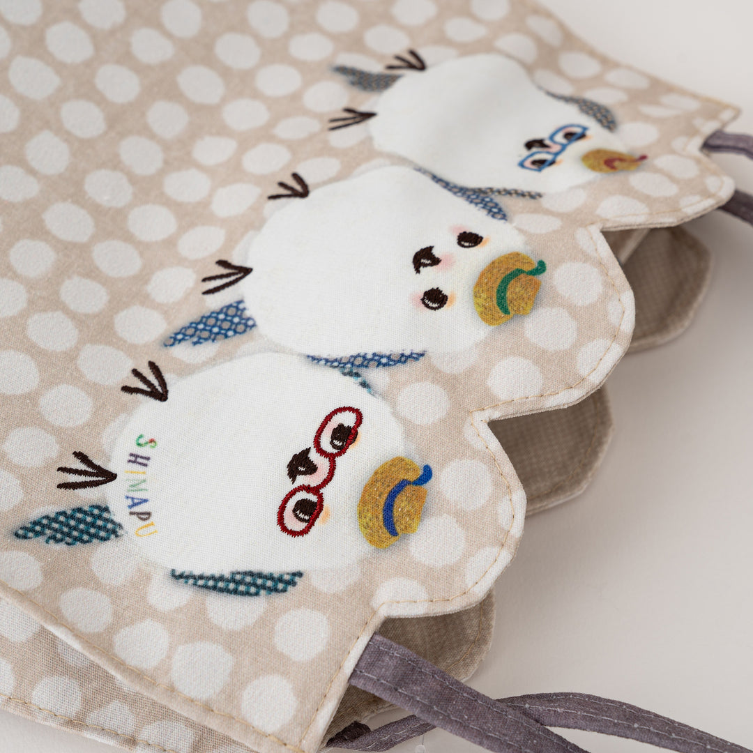 Kusuguru Japan Shimapu bird embroidered tote bag in soft oatmeal