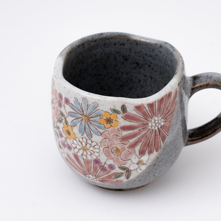Authentic Kutani Ware handmade ceramic mug with comfortable handle made in Japan