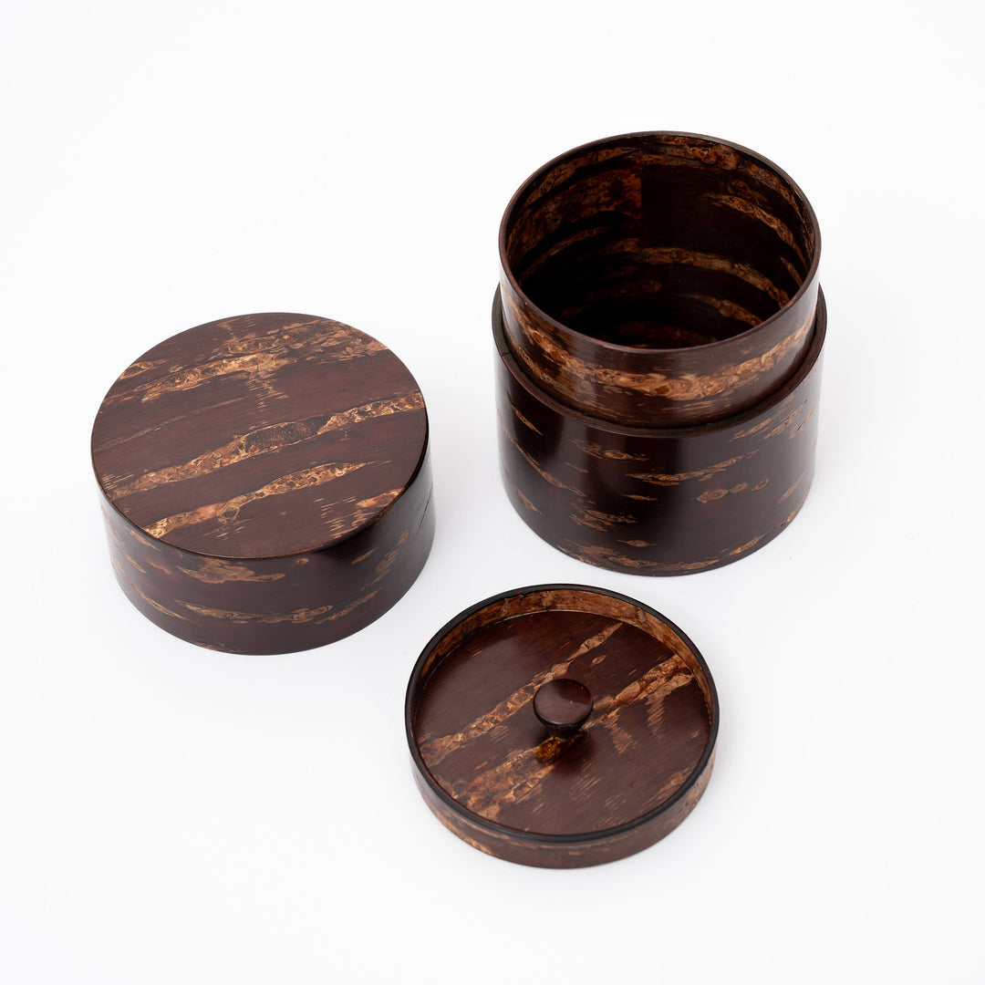 Handcrafted Yatsuyanagi Akita Cherry Bark Tea Canister