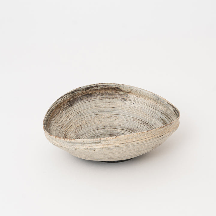 Shigaraki Ware Oval Serving Bowl – Japanese Wabi-Sabi Ceramic Bowl, 7.5 Inches