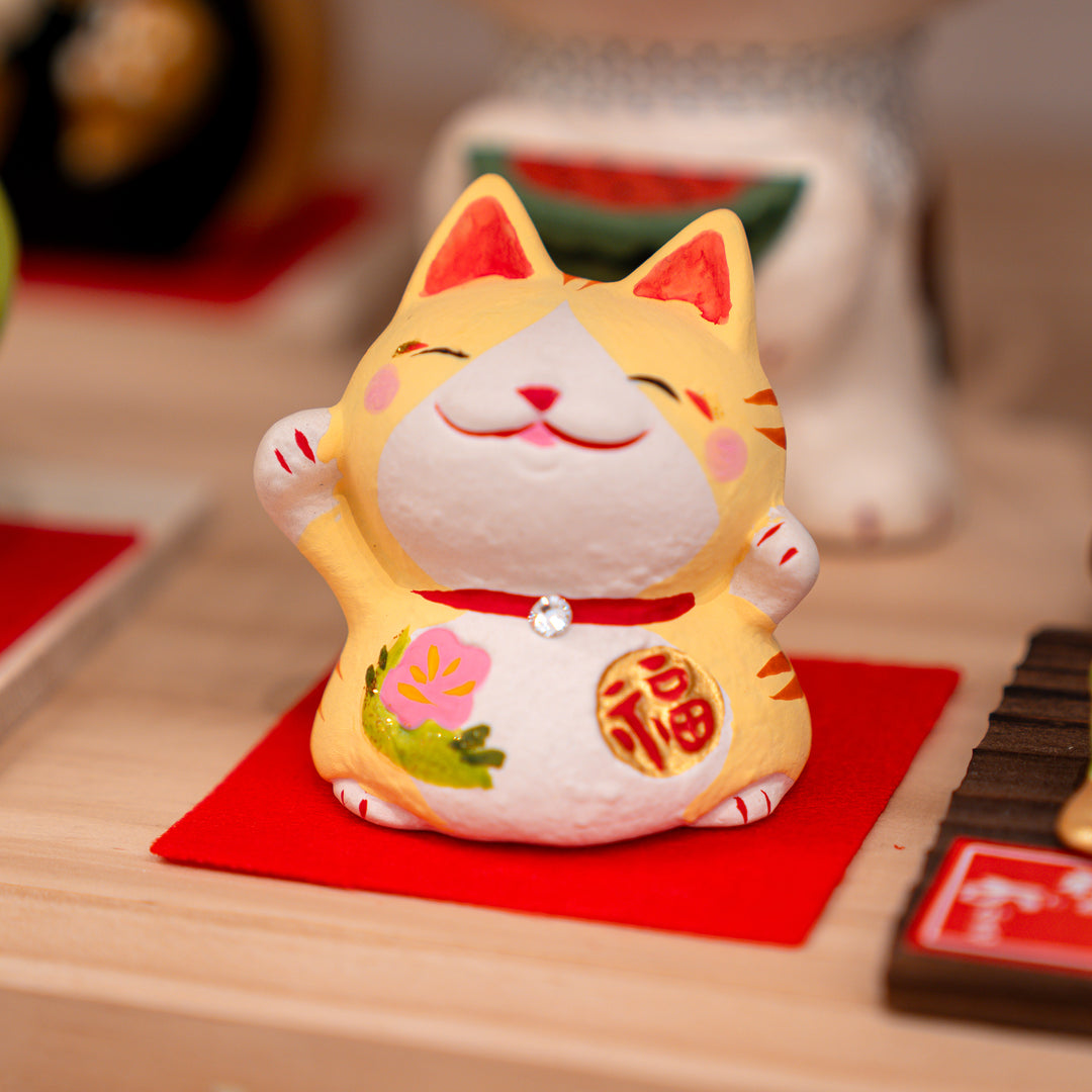 Handmade Cute Ceramic Small Lucky Cat