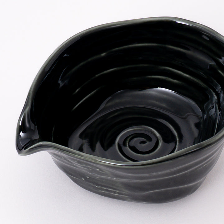 Mino Ware Oribe Katakuchi Matcha Bowl