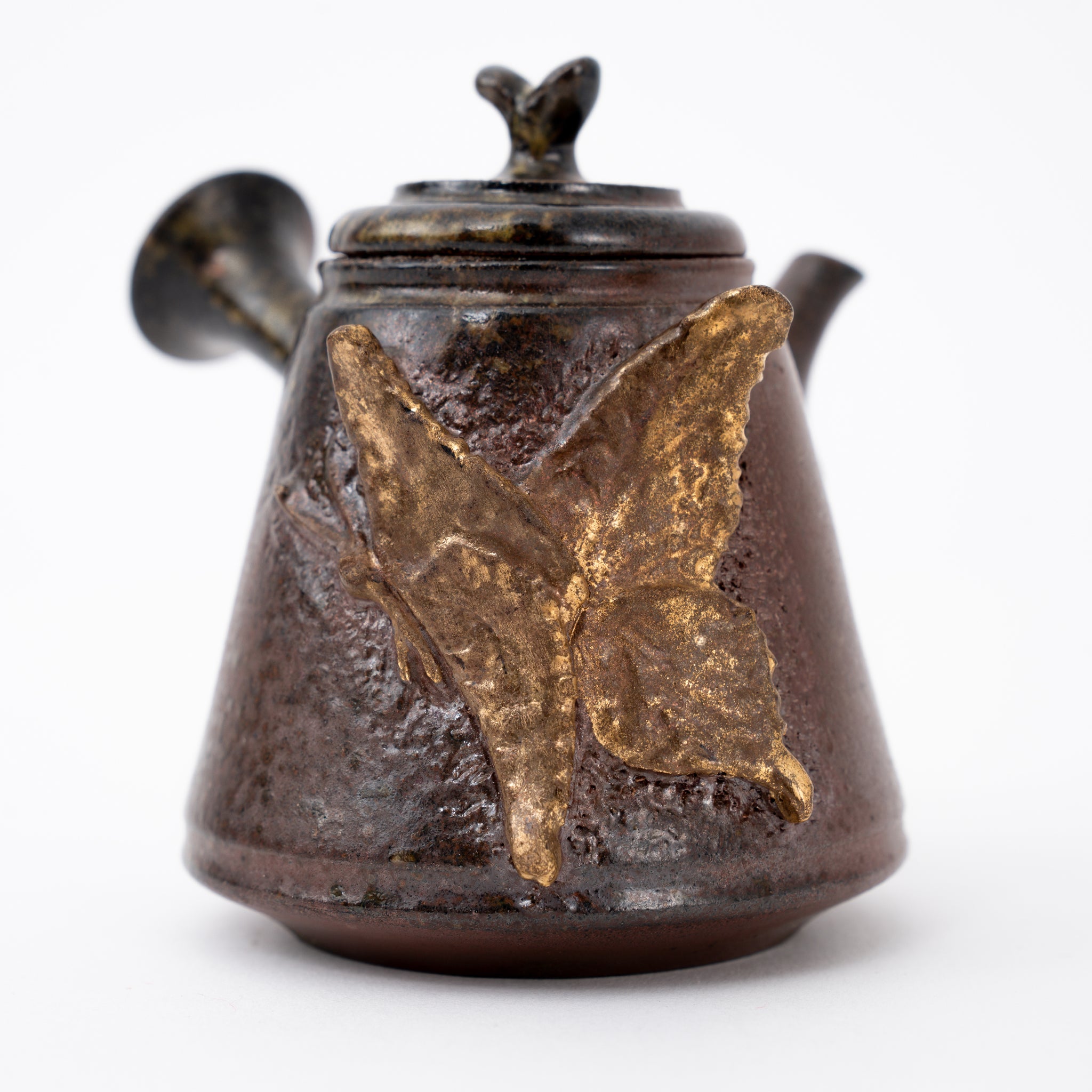 Masterpiece Tokoname Yaki Teapot by Renowned Artisan Yohei
