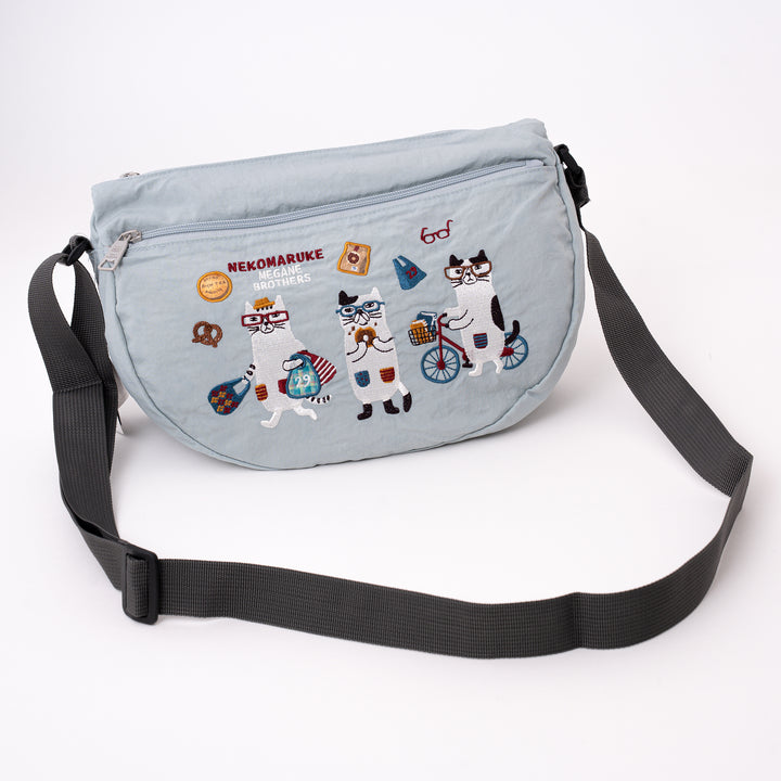 Kusuguru Japan Embroidered Cat Crossbody Bag Lightweight