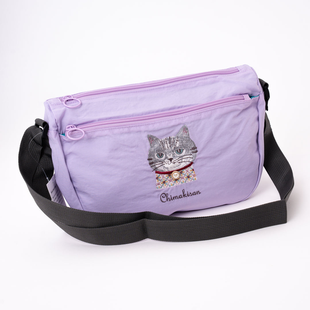 Kusuguru Japan Embroidered Cat Crossbody Bag Lightweight
