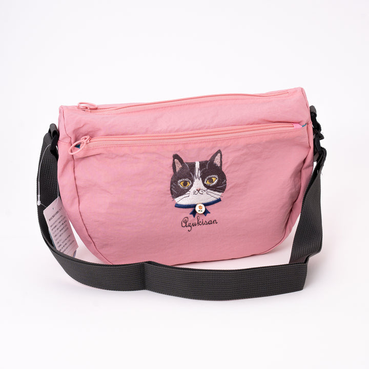 Kusuguru Japan Embroidered Cat Crossbody Bag Lightweight