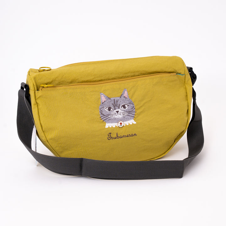 Kusuguru Japan Embroidered Cat Crossbody Bag Lightweight