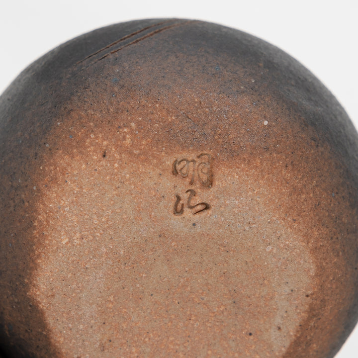 Shigaraki Ware Mini Vase – Olive Sculptural