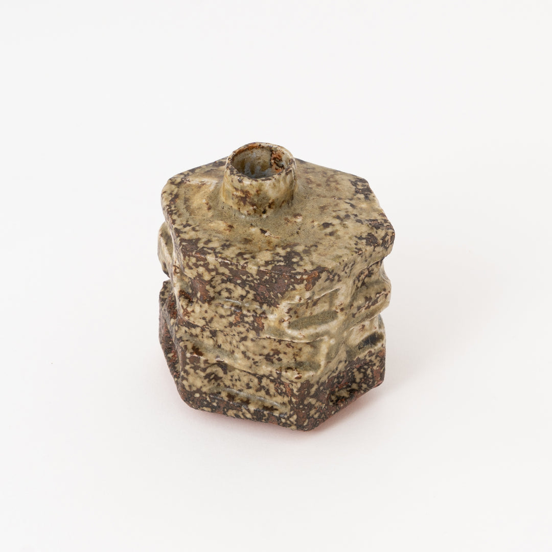 Shigaraki Ware Mini Vase – Mottled Earth Block